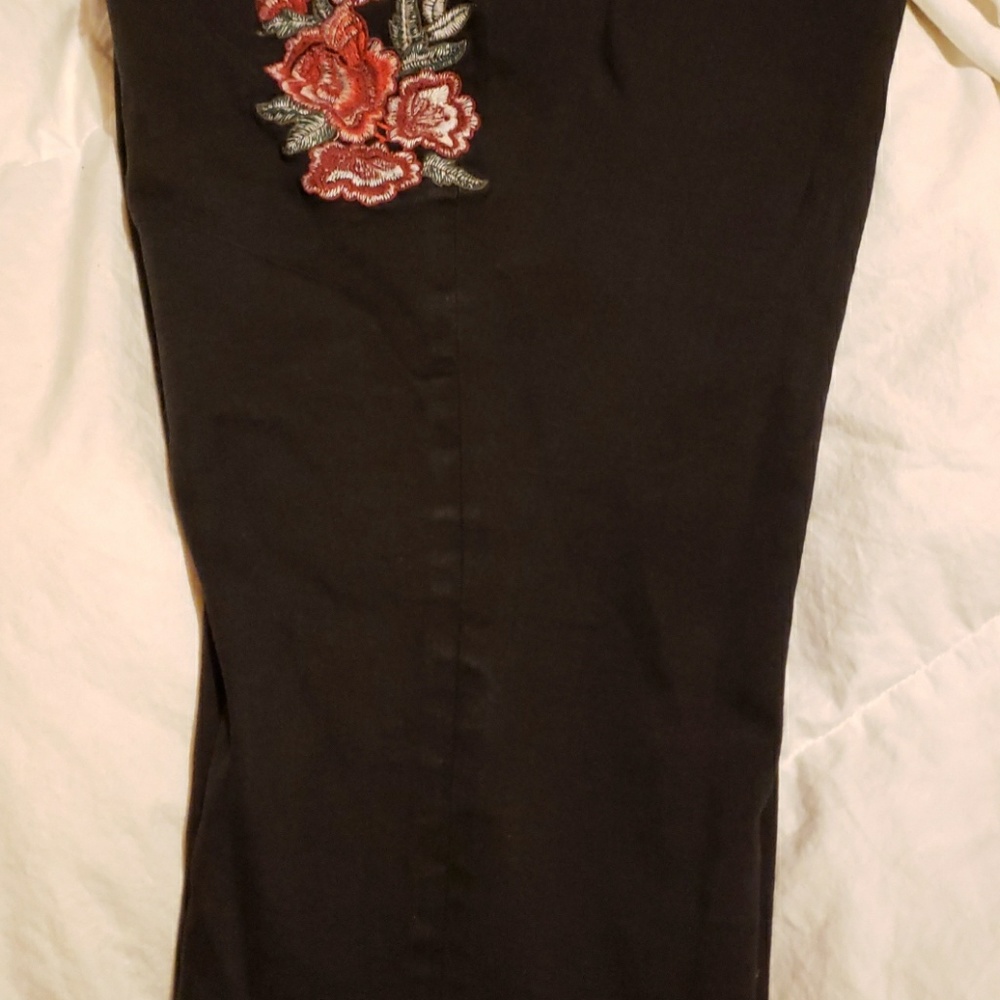Embrodered Jeans